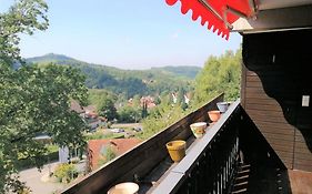 Top Ferienwohnung Mit Tiefgaragenstellplatz, Auch Fuer Laengere Aufenthalte